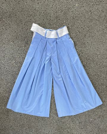 Upcycled Faltenpaneel Weite-Hosen