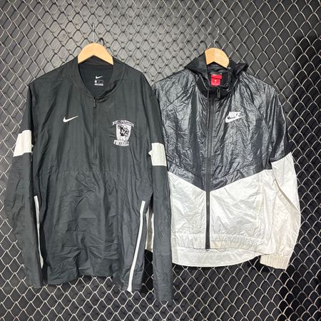 Nike Wind Breaker (FNC:1409)