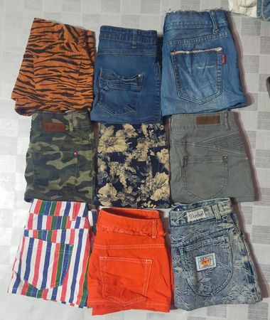 PULL & BEAR UND ANDERE MIX-MARKEN MINI-RÖCKE (ID 1046)