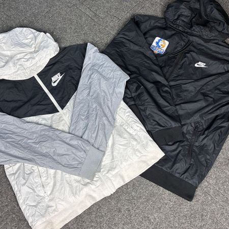 Nike WindBreaker (CV:155)