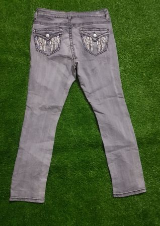 Flared embroidery jeans