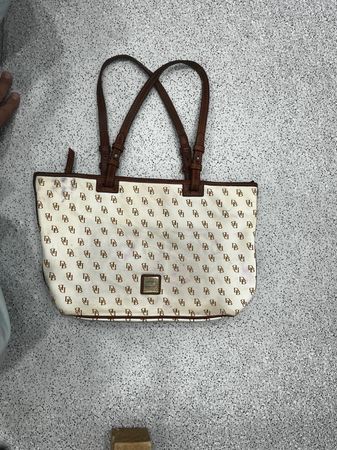 Dooney & Bourke Bags