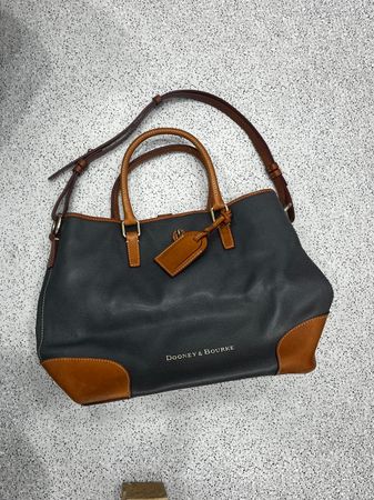 Dooney & Bourke Bags