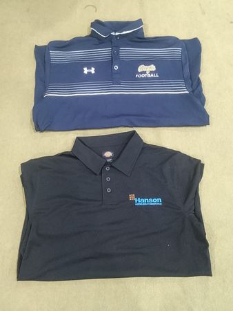 T-Shirt con collare sportivo