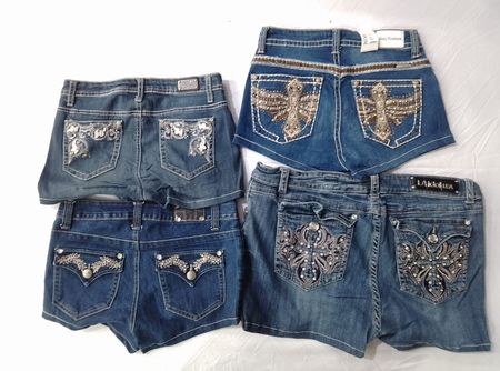 CR6221 Shorts Y2K upcyclés
