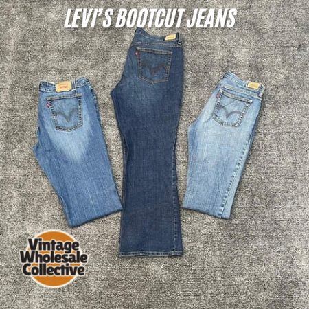 Levi’s Bootcut Jeans - (30/01)