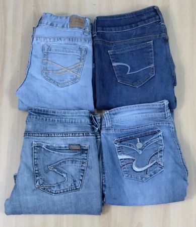 JE 0552 Jean évasé embelli pour femmes