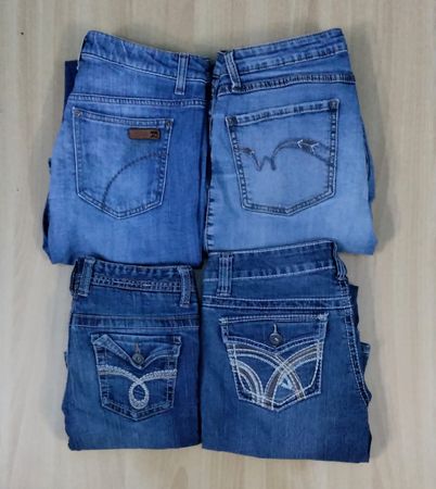 JA 0547 Women’s Embellished Flared Jeans