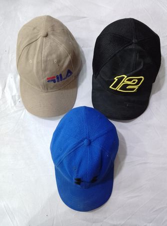 CR6241 Vintage Mix Brand Caps