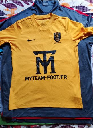 Nike Tshirt Authentic