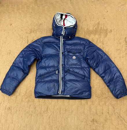 Moncler Puffer (Without Labels)