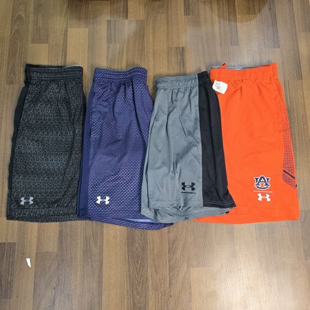 AV-0847 Under Armour Mens Shorts