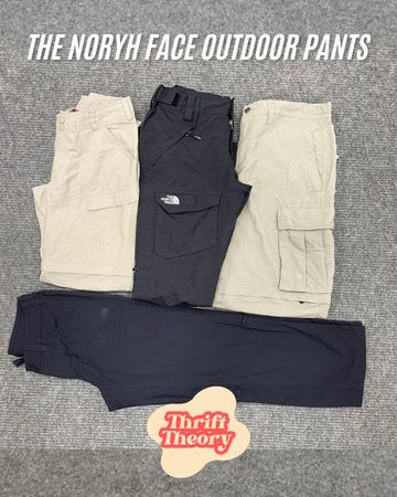 The North Face Outdoor Pants - (02/02)