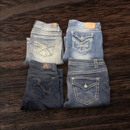 Y2K EMBROIDERED FLARED & BOOTCUT JEANS