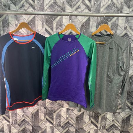 AV-0854 Nike L/S T-shirts