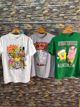 AVG-0225 Nickelodeon | Looney Tunes T-shirts