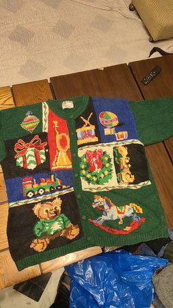 Custom handpick Vinita 1 Green Uniqie Sweater