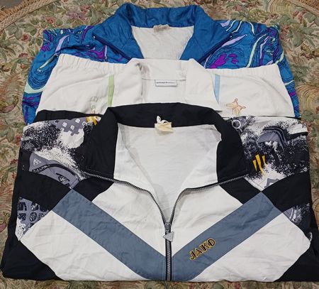 Unbarnded Crazy Jacket