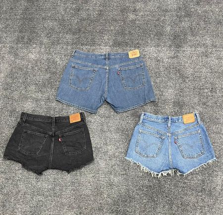 Vintage Levi’s Shorts - (04/02)