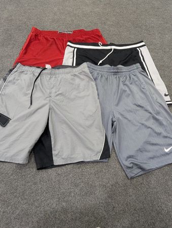 ZV1743 Nike Sports Shorts