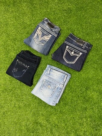 Tv 26 Emborided jeans 8P