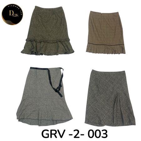 Vintage Y2K Wool Skirt – Soft, Warm & Trendy (GRV-2-003)