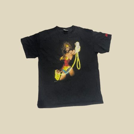 Paquete de camisetas gráficas vintage