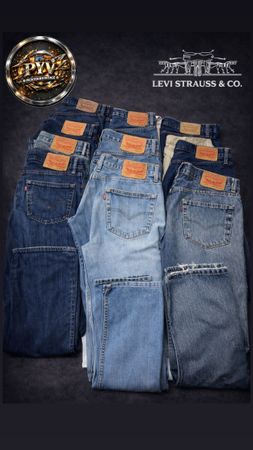 Levi’s men’s jeans