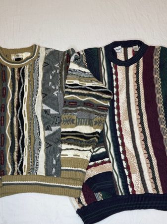 Coogi-Style Pullover | V-T186