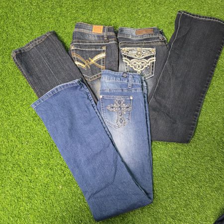 AV-0909 Y2K Style Flare Jeans