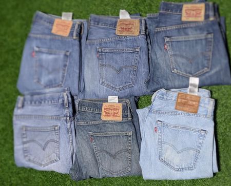 LEVI,S JEANS (ID 200)