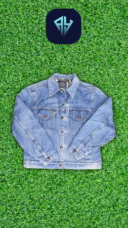 A.Y122 Levi's/Barbour/ Arcteryx jackets