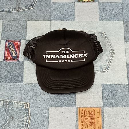 VINTAGE CAPS - BUNDLE 08