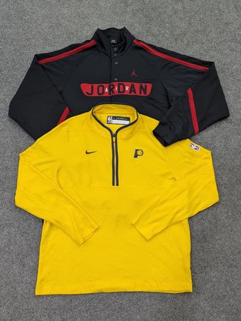 ZV1783 Nike Tracksuit Jackets