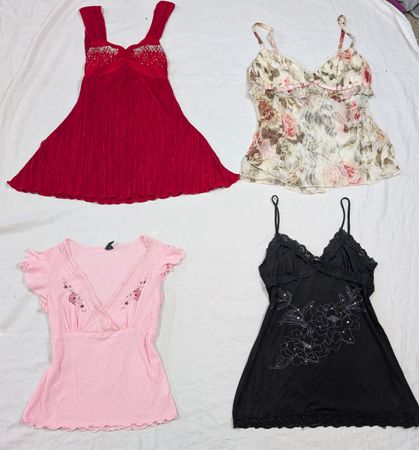 DESIGNER CUTE PIE TOPS (BRANDS INCULOADED) FWR, SOLAR ,CANDIES ,etc