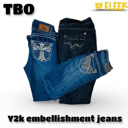 Jeans com enfeites Y2K