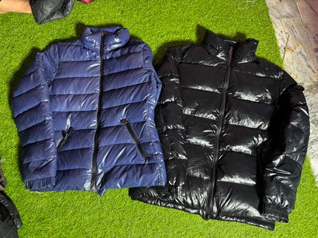 Chaquetas Moncler (FF1180)