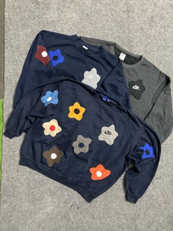 Upcycle Flower Nike Sweatshirt