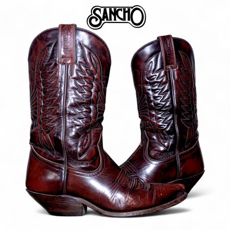 SA#408 Expensive Brand Vintage Cowboy Boots • Resailer Thrift Collection