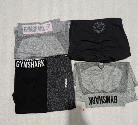 #02 Gymshark leggings