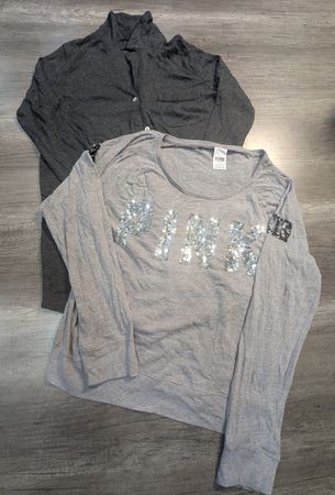 3669 - Pink , Victoria's Secret Pink Long Sleeves T-Shirts