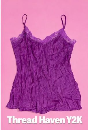TH # 28 Y2K 2000s camisole en satin de soie