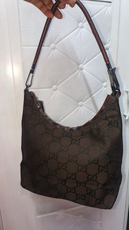 Bolsa autêntica de marca