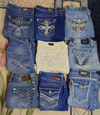 WALLFLOWER AND OTHER BRAND JEANS (15)