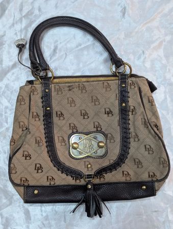 Dooney & Bourke Bags – Lot of 10 | Mixed Sizes & Designs