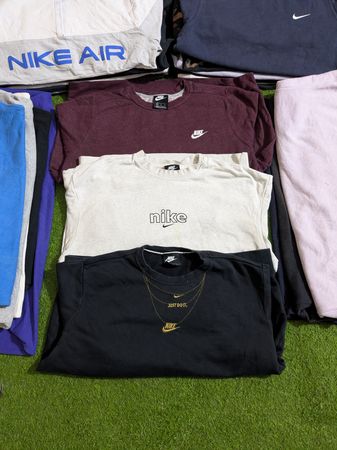 Authentic Nike sweatshirt