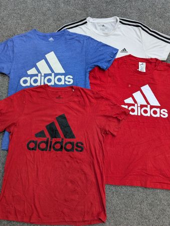 T-shirts Adidas