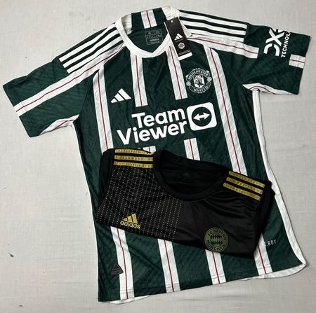 Football T-shirts WR_0965