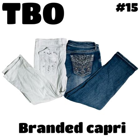 Branded Capri