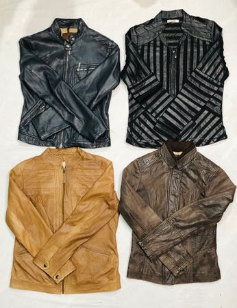 Jaqueta de Couro Reta para Mulheres